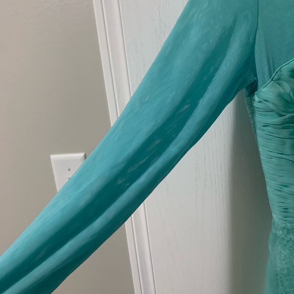 Aqua blue prom dress - Picture 3 of 7